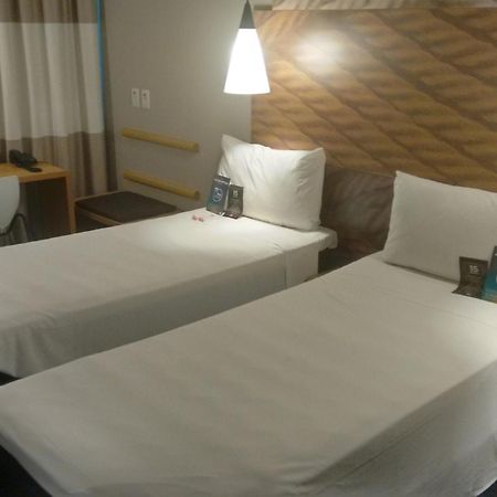 Ibis Navegantes Itajai Hotel Екстериор снимка