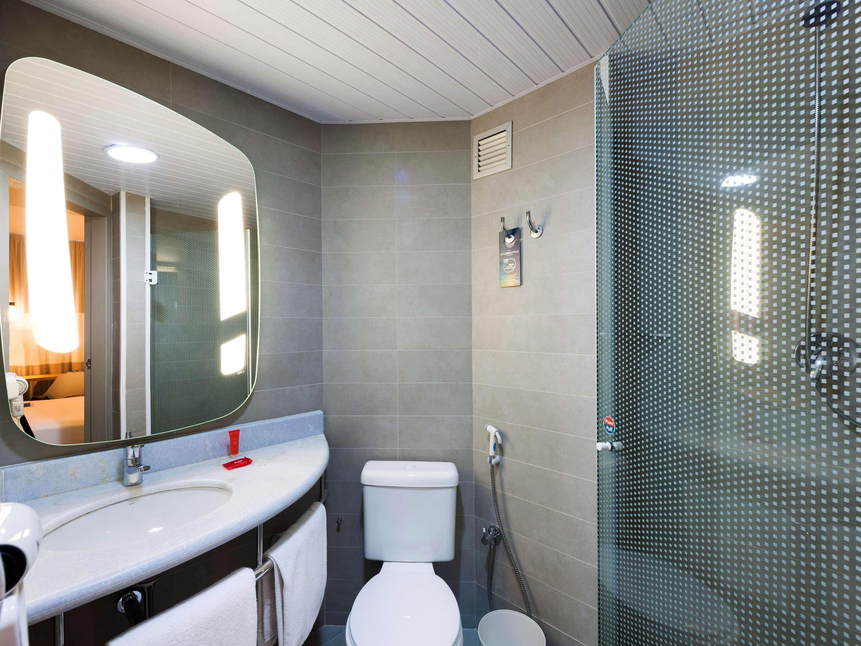 Ibis Navegantes Itajai Hotel Екстериор снимка